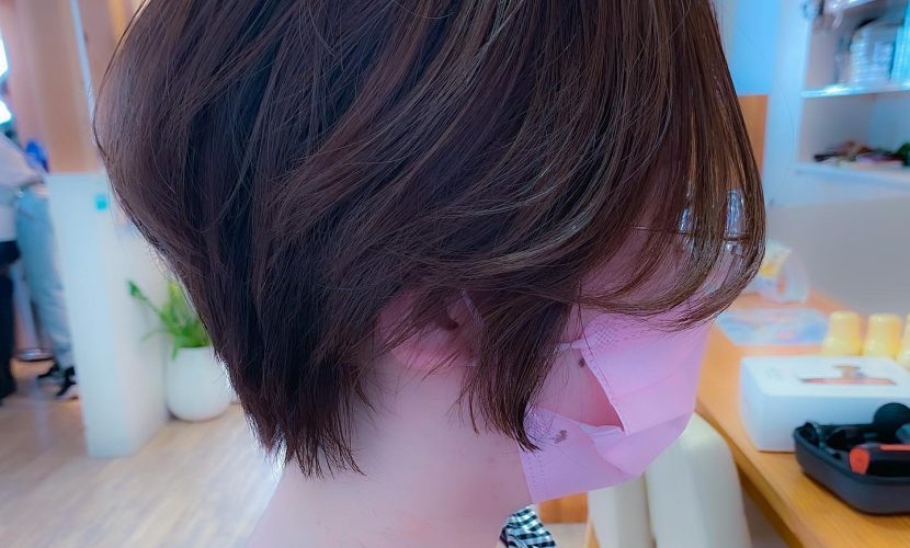 オトナ美人な透明感　ハイライトオンアッシュ